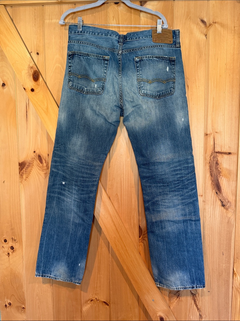 American Eagle Outfitters Distressed Blue Straight Jeans - Picture 2 of 4